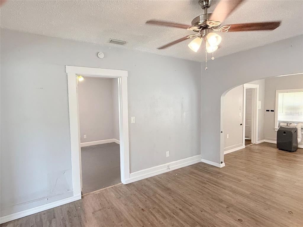 1933 47th Street S - Photo 5