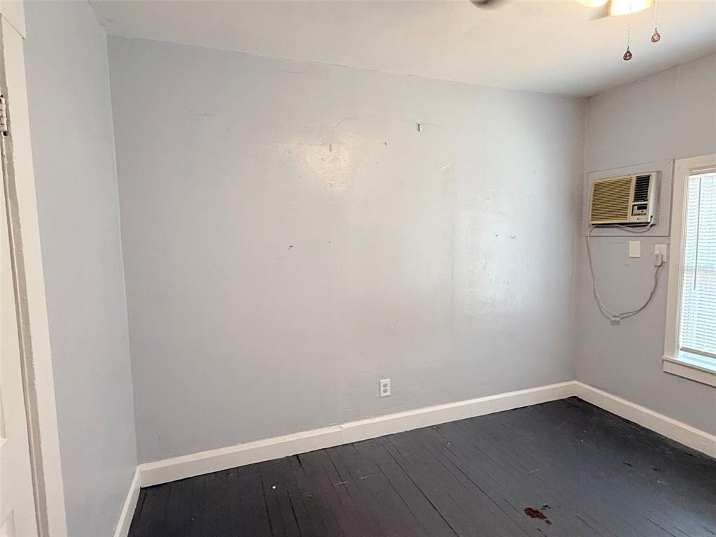 1933 47th Street S - Photo 15
