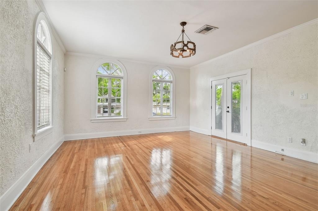 3120 S Julia Circle - Photo 6