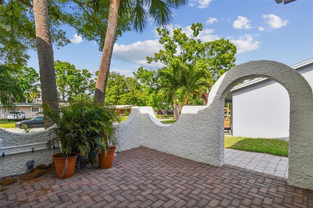 3120 S Julia Circle - Photo 4