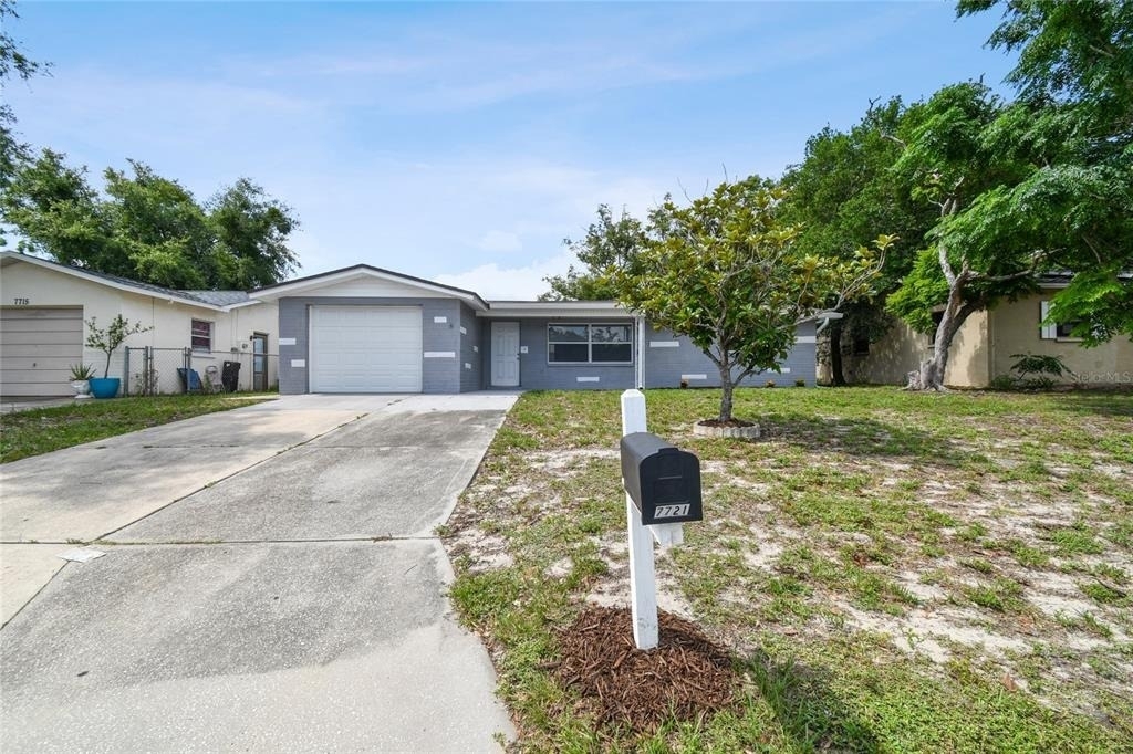 7721 Arbordale Drive - Photo 12