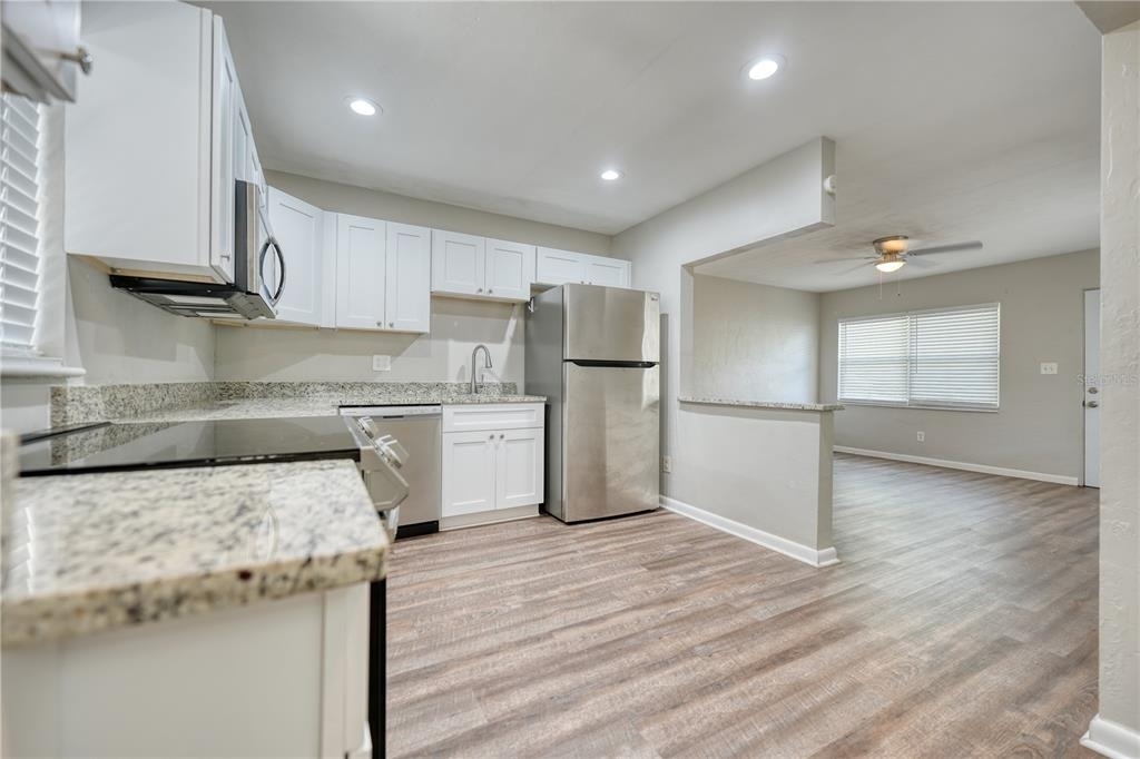 8086 28th Avenue N - Photo 5