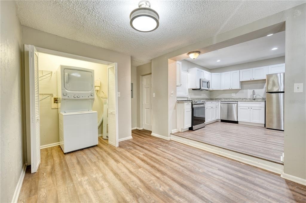 8086 28th Avenue N - Photo 7