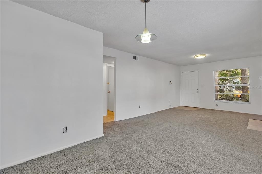4838 S Semoran Boulevard - Photo 5