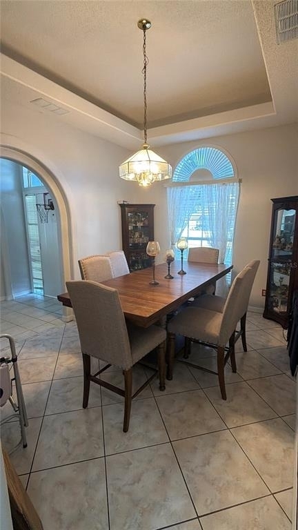 2618 Hawthorne Lane - Photo 2
