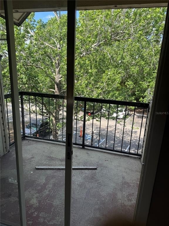 1948 Lake Atriums Circle - Photo 5