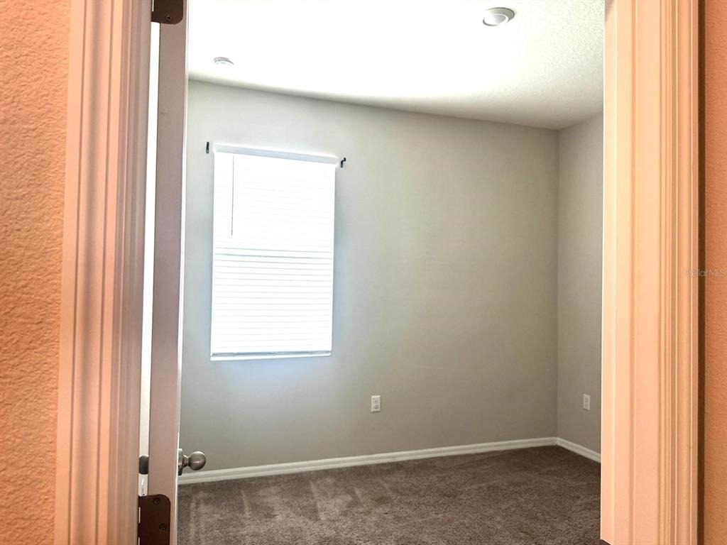 863 Hudson Valley Drive - Photo 15