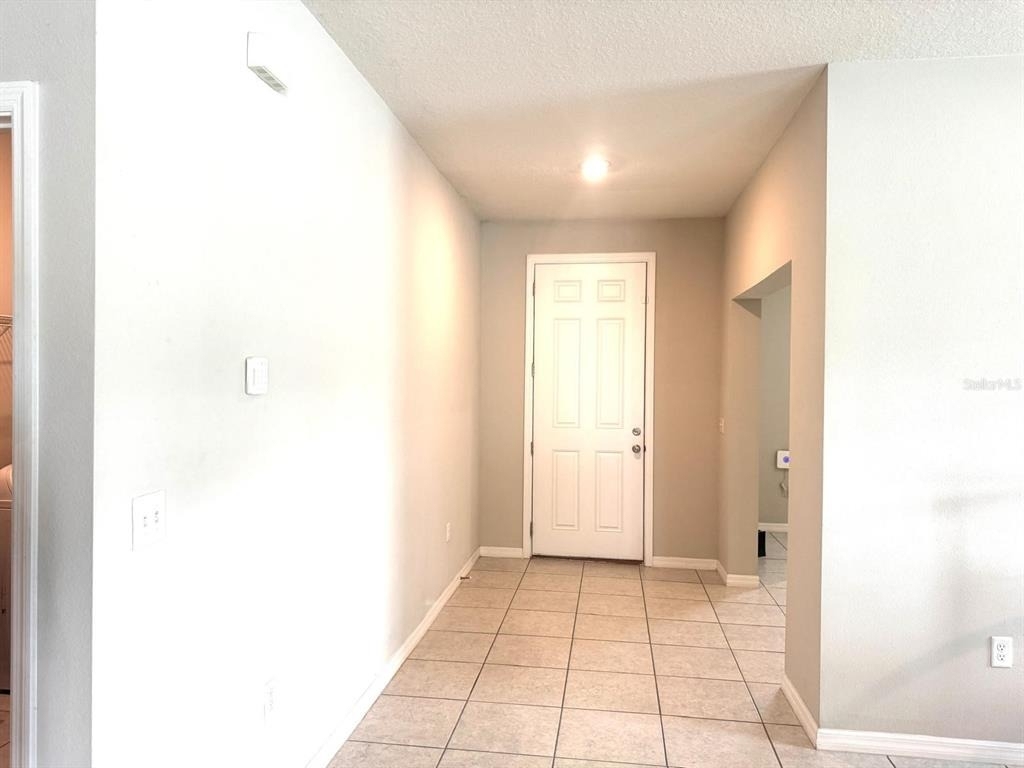 863 Hudson Valley Drive - Photo 1