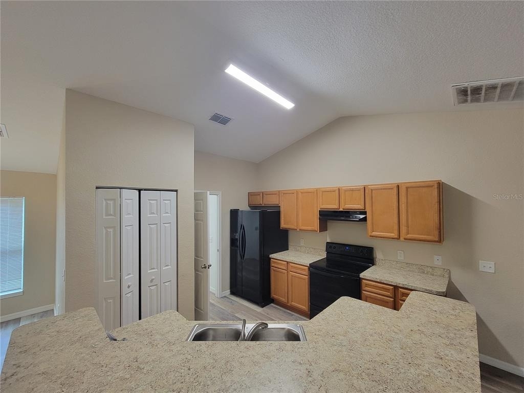 7009 Hemlock Course - Photo 4