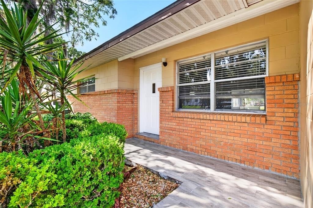 3423 Sw 27th Street - Photo 2