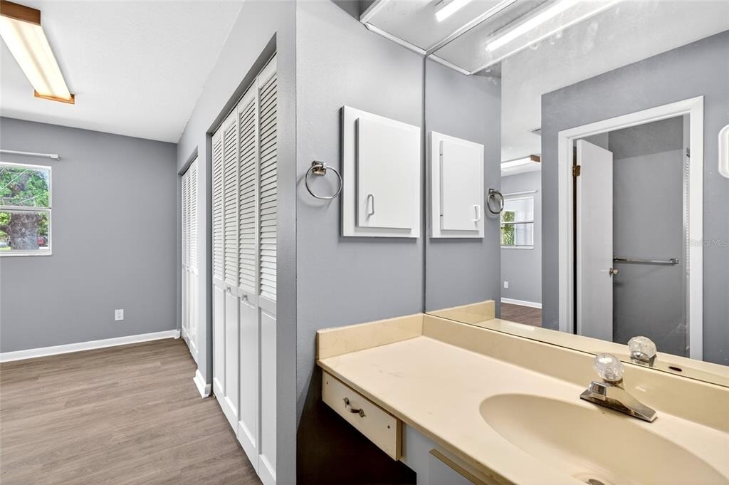 3423 Sw 27th Street - Photo 18