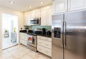 1571 Magnolia Avenue - Photo 11