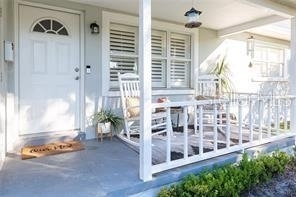 1571 Magnolia Avenue - Photo 2