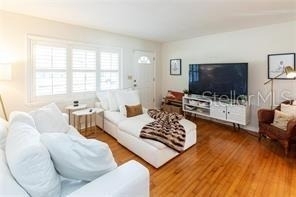 1571 Magnolia Avenue - Photo 5