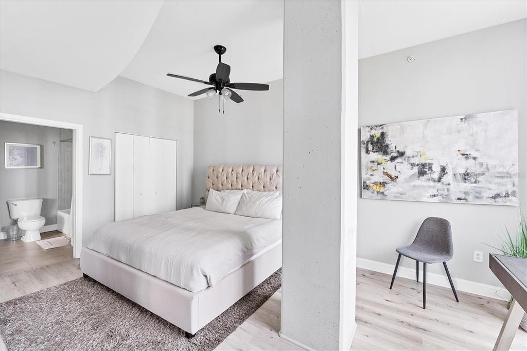 525 E Jackson Street - Photo 23