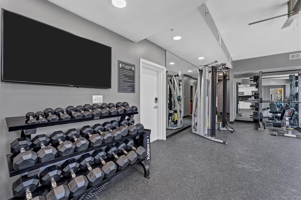 525 E Jackson Street - Photo 36