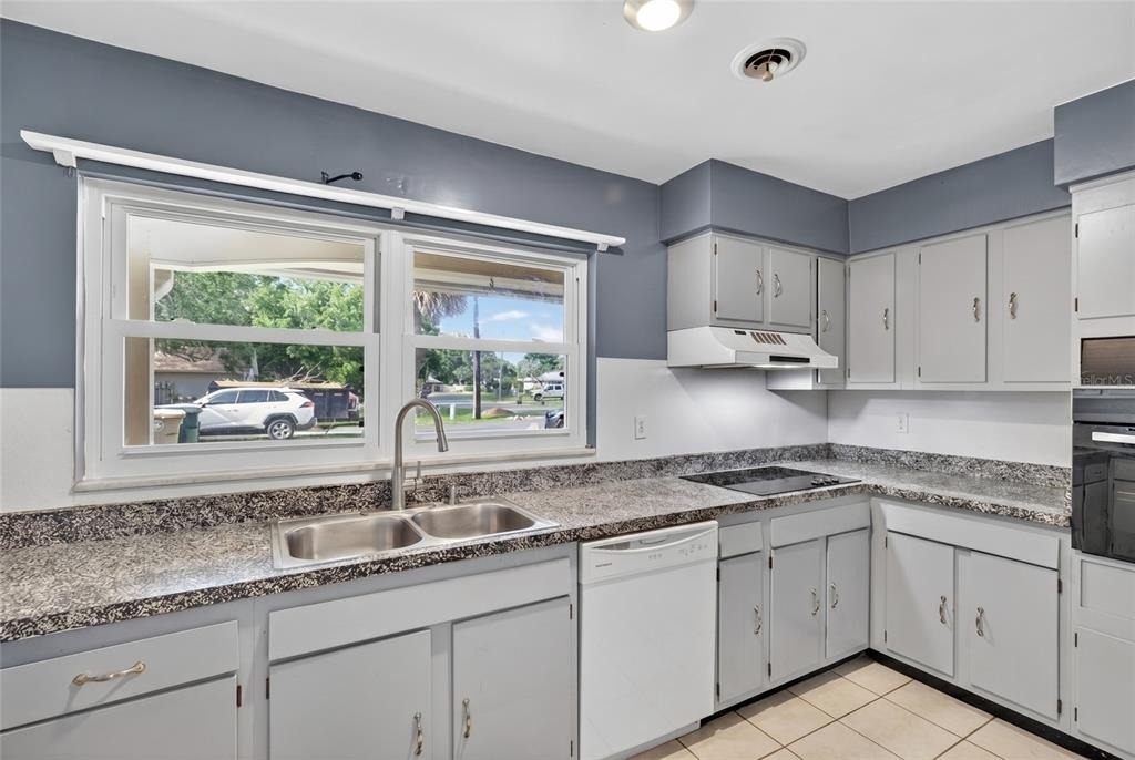 2622 Sw 35th Avenue - Photo 5