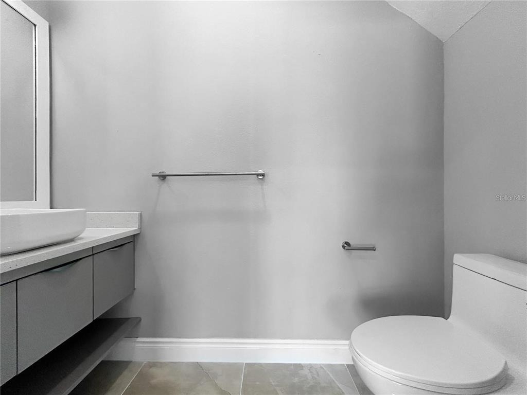 1927 Greenbriar Terrace - Photo 30