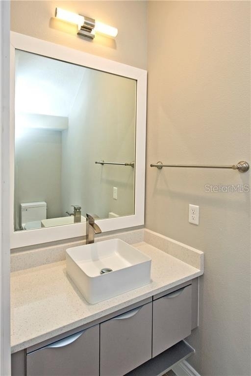1927 Greenbriar Terrace - Photo 29