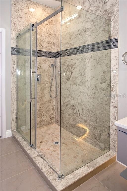 1927 Greenbriar Terrace - Photo 13