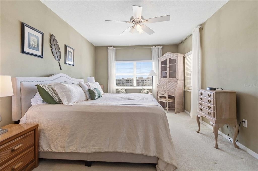 8921 Lake Drive - Photo 10