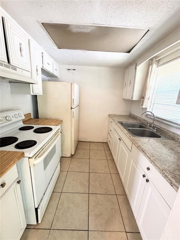 1229 Kennedy Road - Photo 4