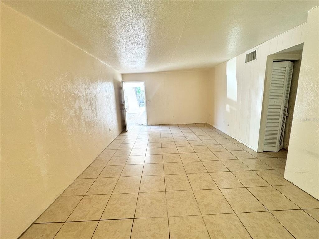 1229 Kennedy Road - Photo 3