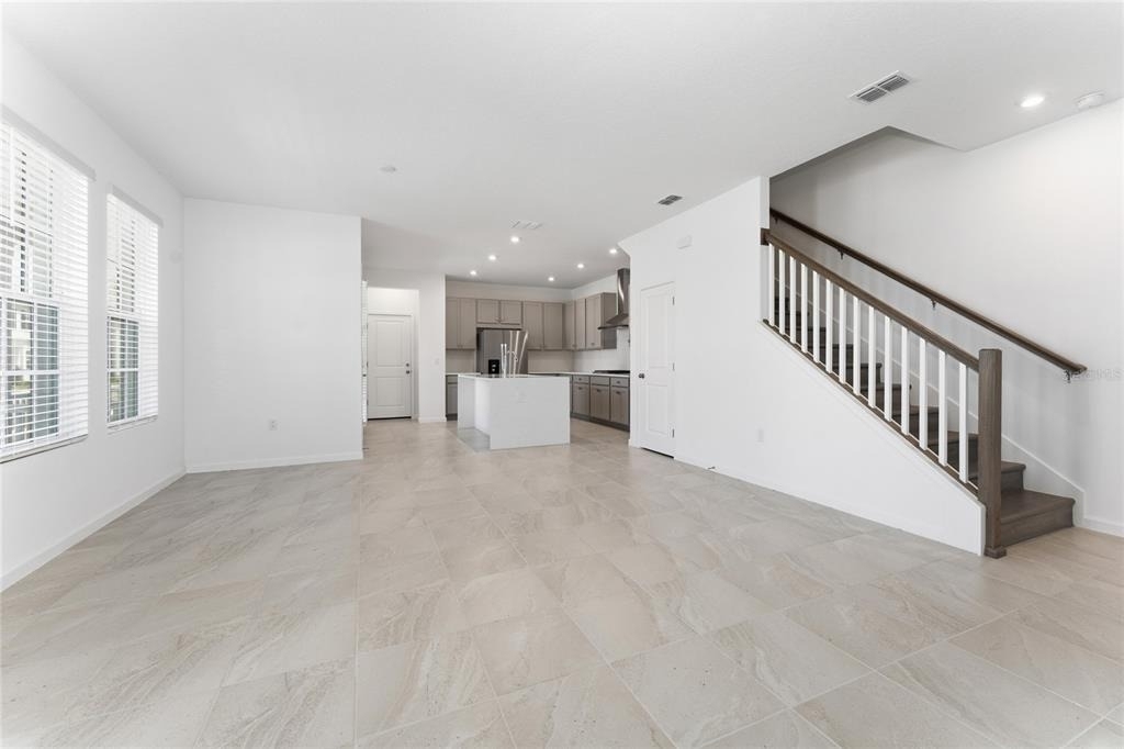 2426 Celebration Boulevard - Photo 2
