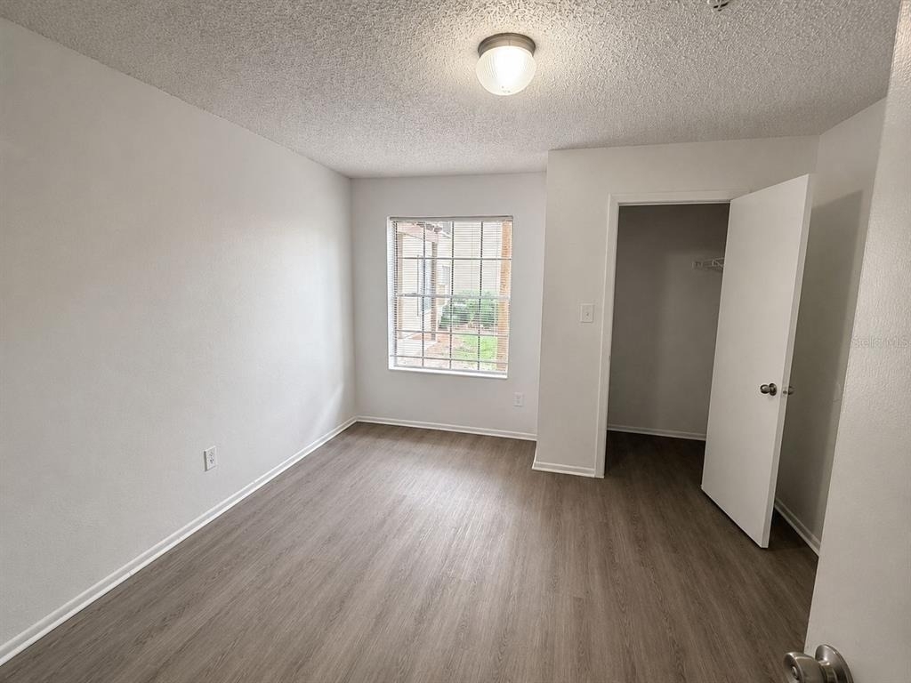 249 Afton Square - Photo 5