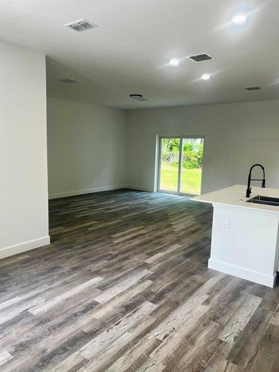 1683 Sw 3rd Street - Photo 6