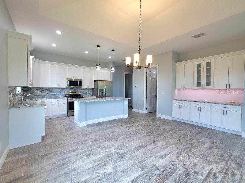1038 San Cristobal Avenue - Photo 4