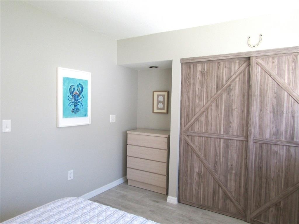 3553 Longmeadow - Photo 16