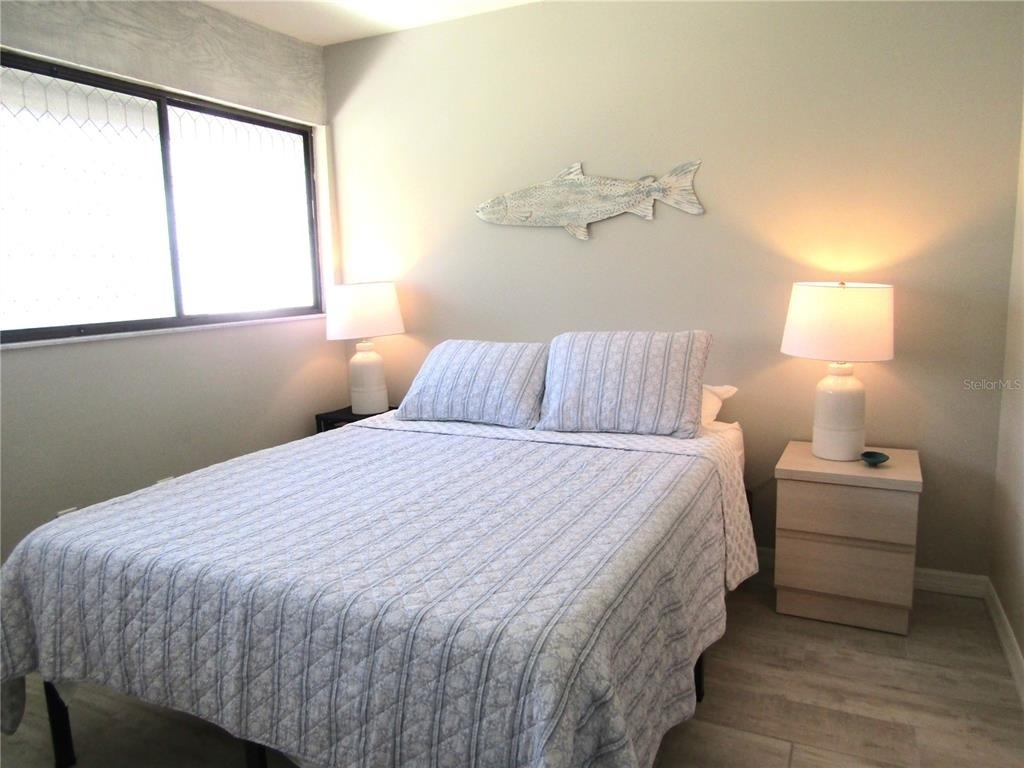 3553 Longmeadow - Photo 17