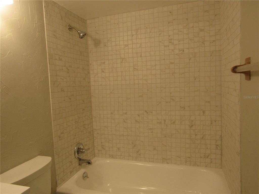 3553 Longmeadow - Photo 12