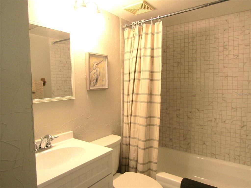 3553 Longmeadow - Photo 14