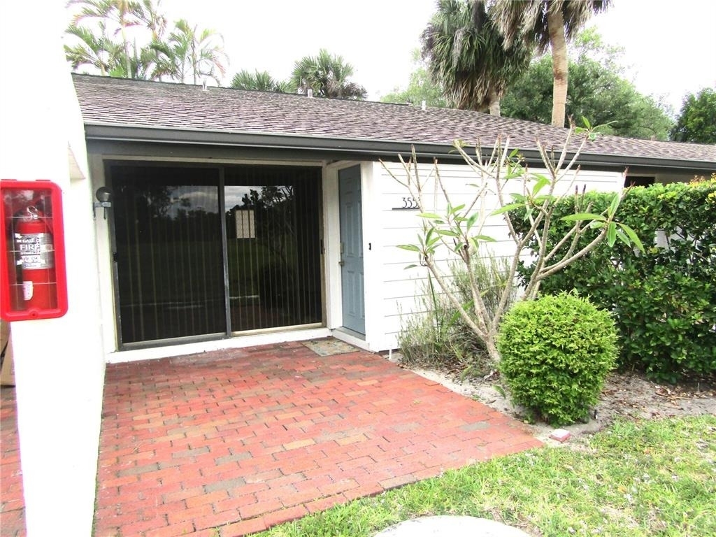 3553 Longmeadow - Photo 0