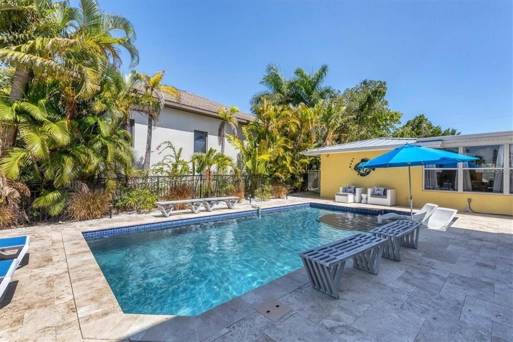 301 Avenida Madera - Photo 11