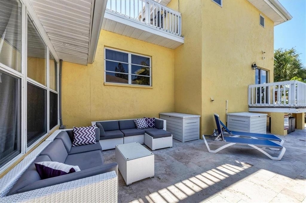 301 Avenida Madera - Photo 10