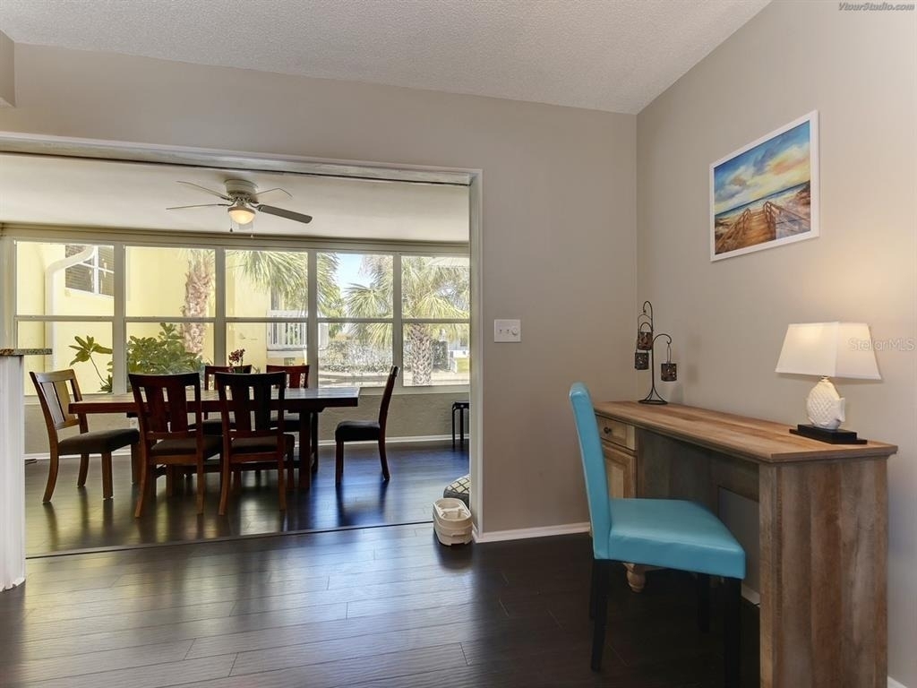 301 Avenida Madera - Photo 5