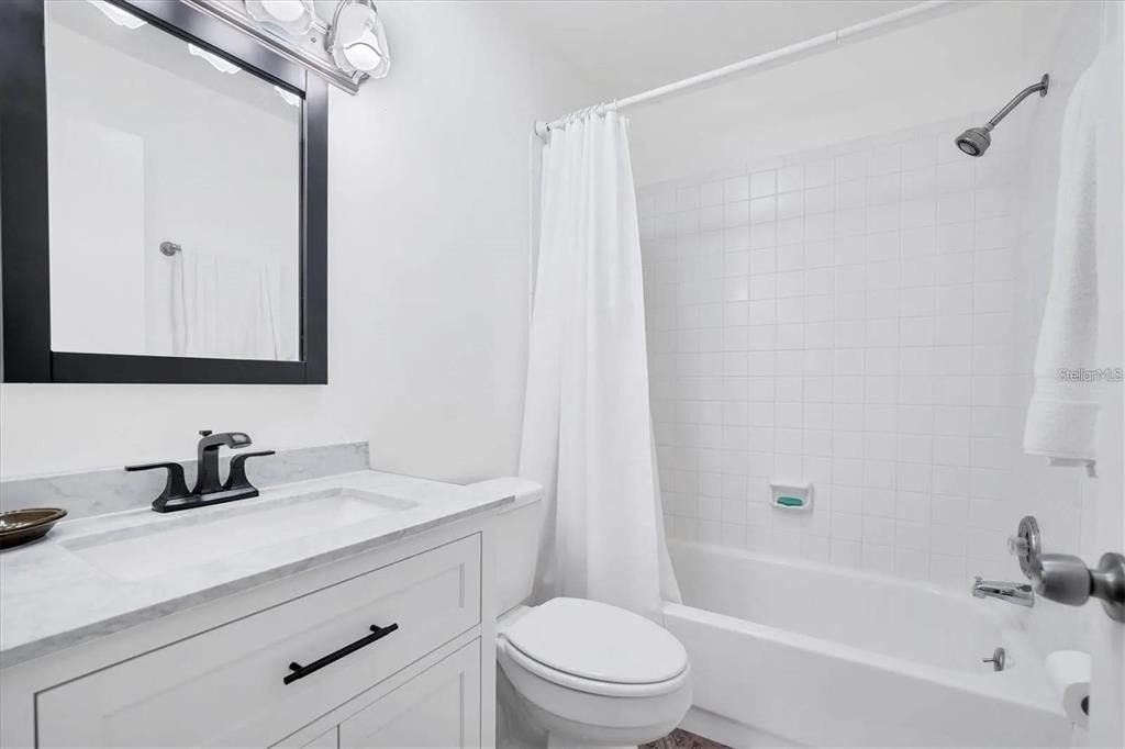 1624 Stickney Point Road - Photo 9