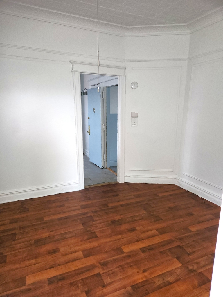 87-30 123rd Street - Photo 5