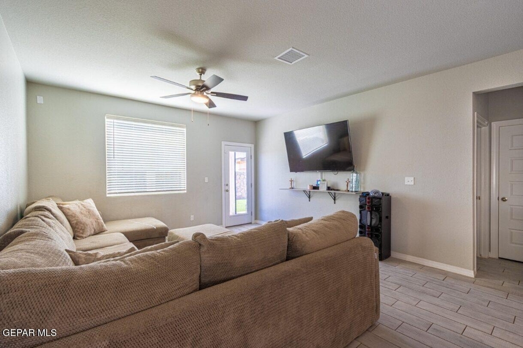 11102 Blazing Star Place - Photo 10