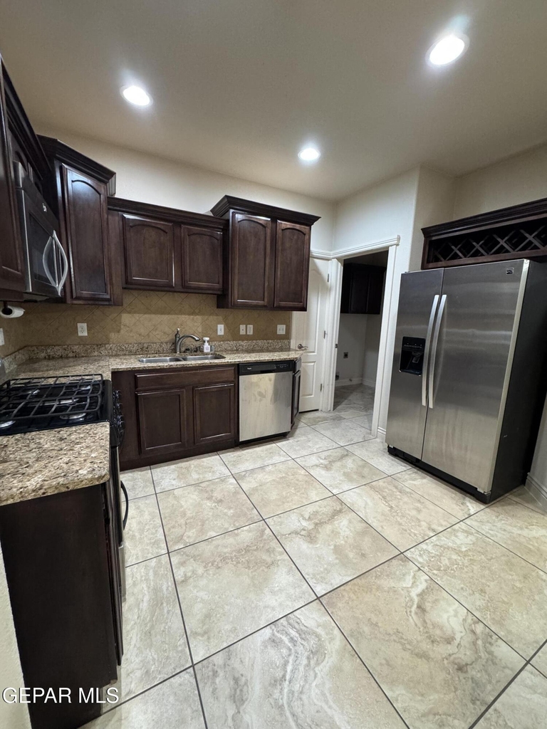 12872 Hueco Mine Drive - Photo 4