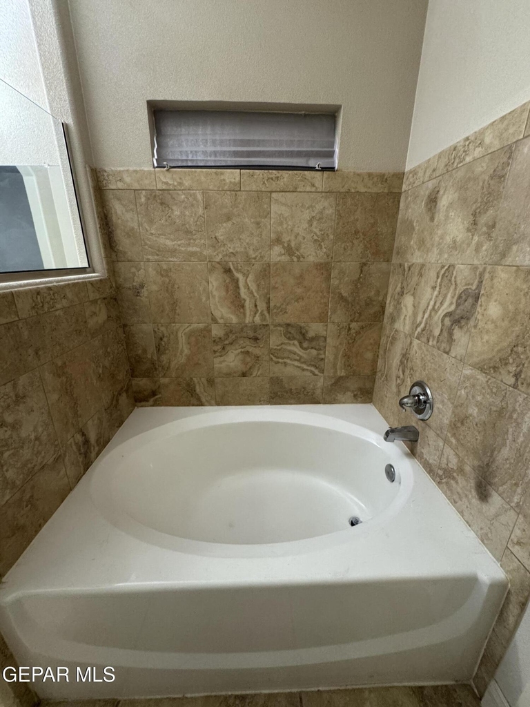 12872 Hueco Mine Drive - Photo 8