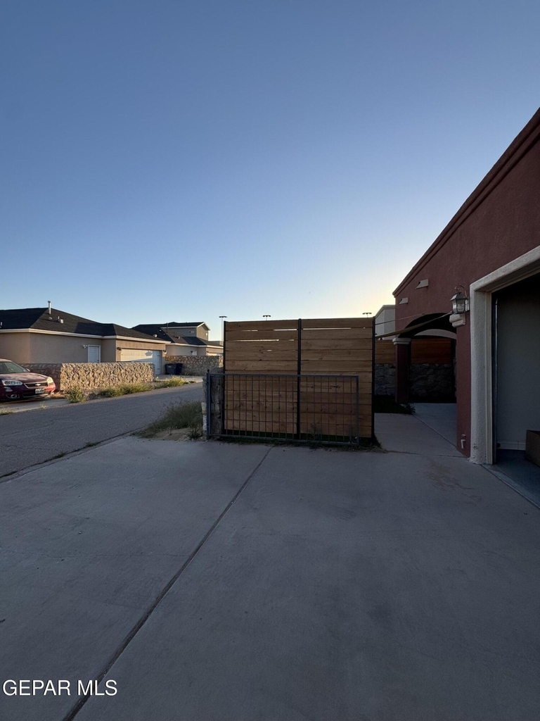 12872 Hueco Mine Drive - Photo 13