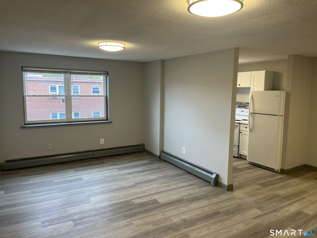 32 Cook Avenue - Photo 5