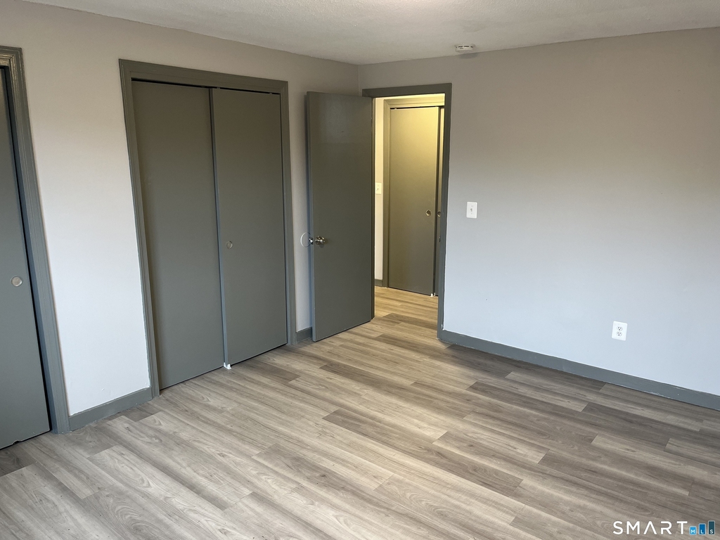32 Cook Avenue - Photo 8