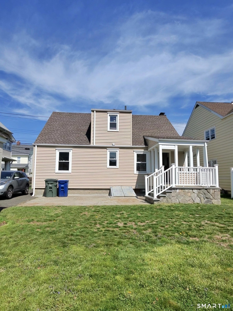 457 Summit Street - Photo 1