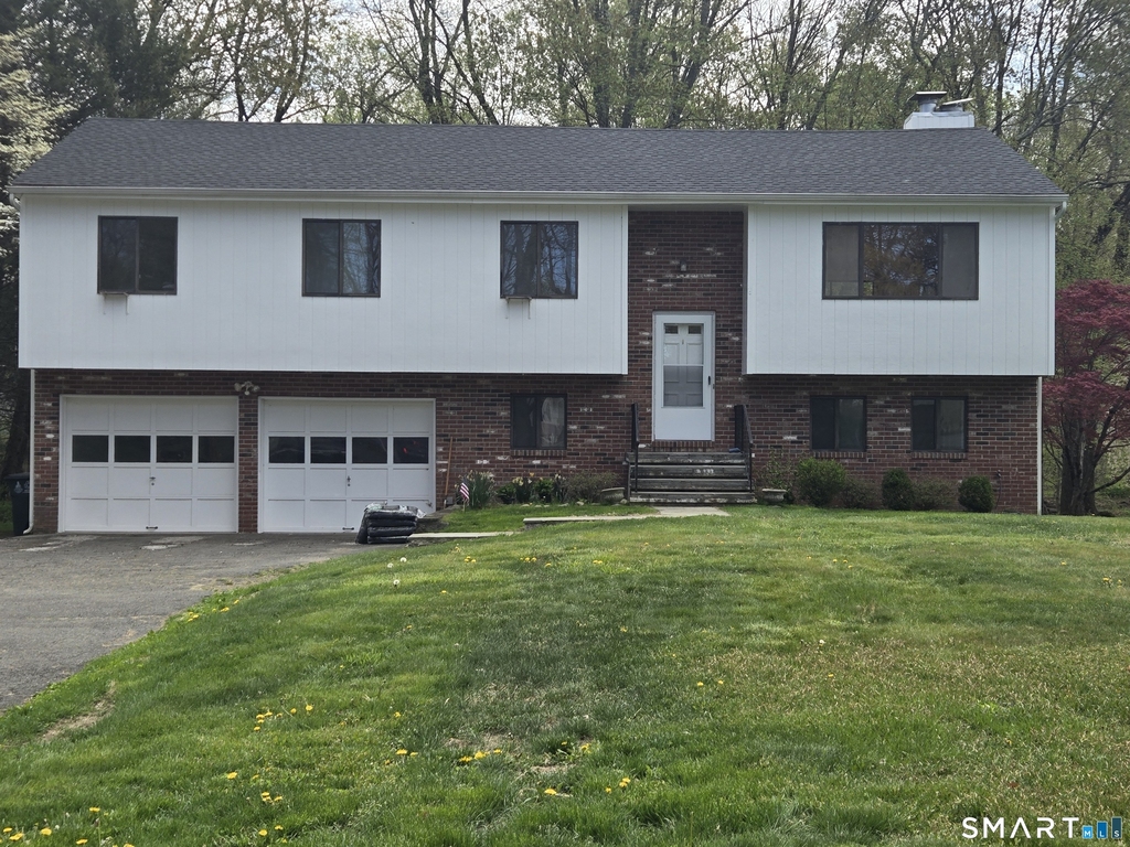17 Loughran Avenue - Photo 0