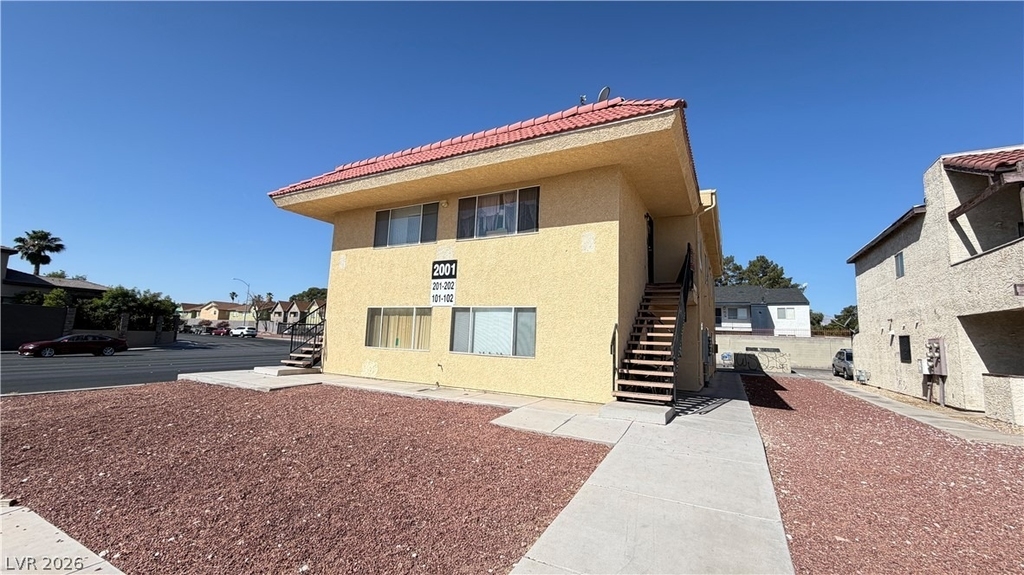 2001 Winwood Street - Photo 0